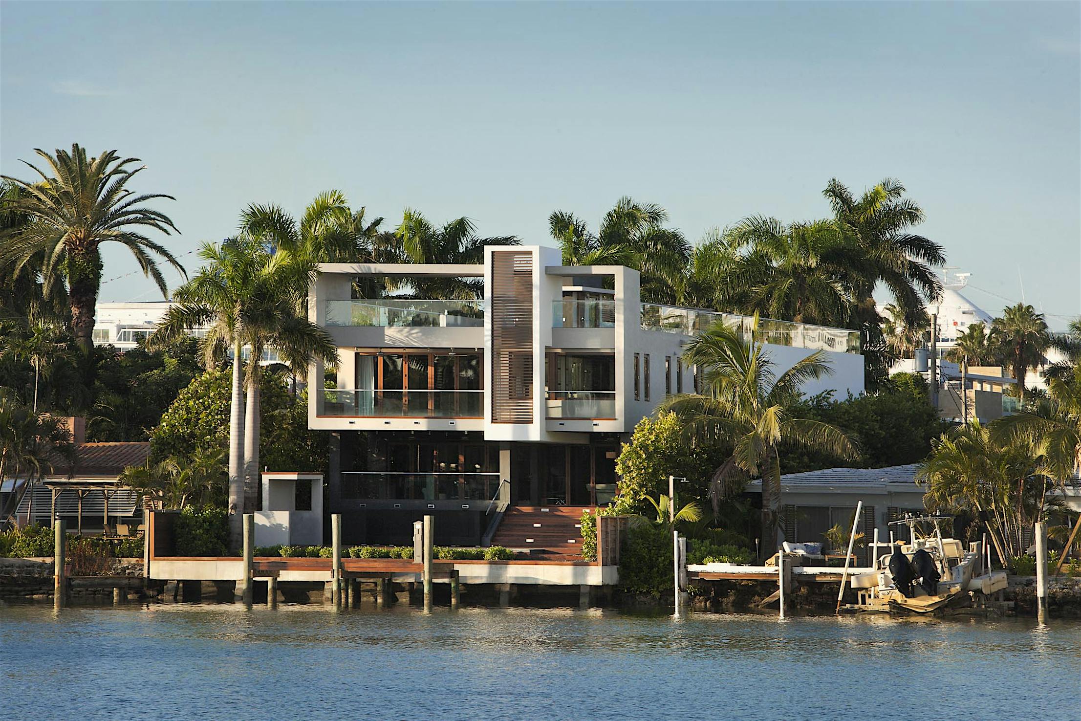 Ocean front house with impact-resistant glass walls