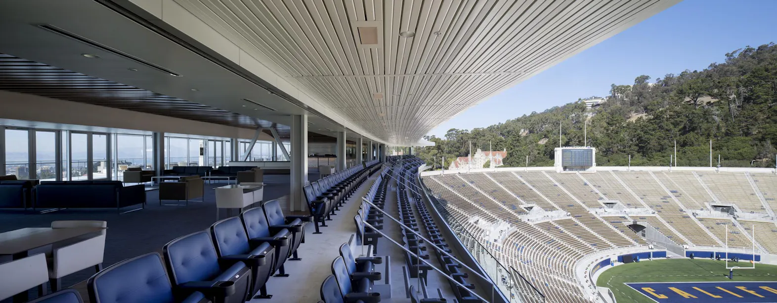 Sports Venues Interior Glass Wall Partitions | NanaWall