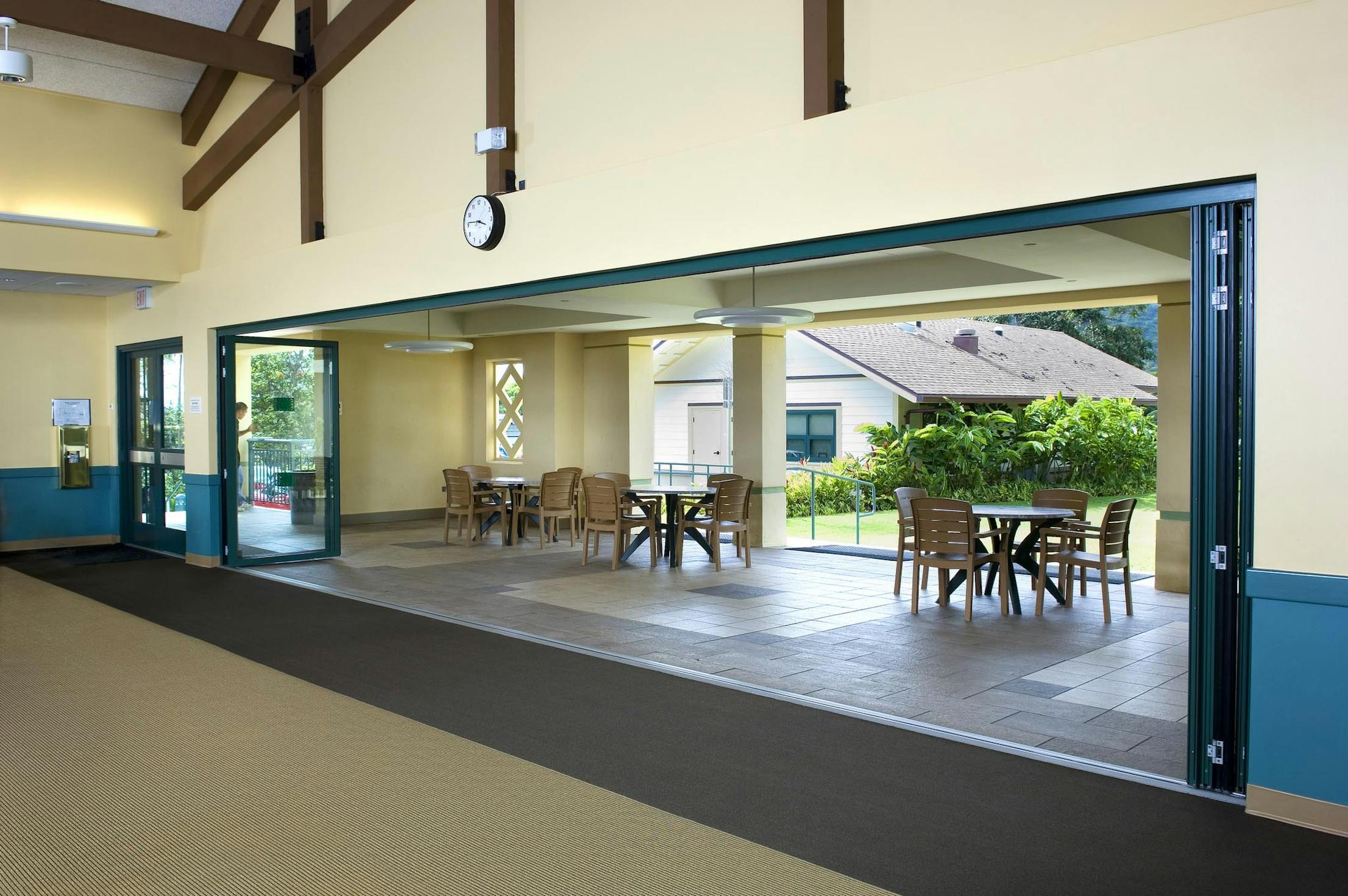 Hawaii Baptist Academy NanaWall