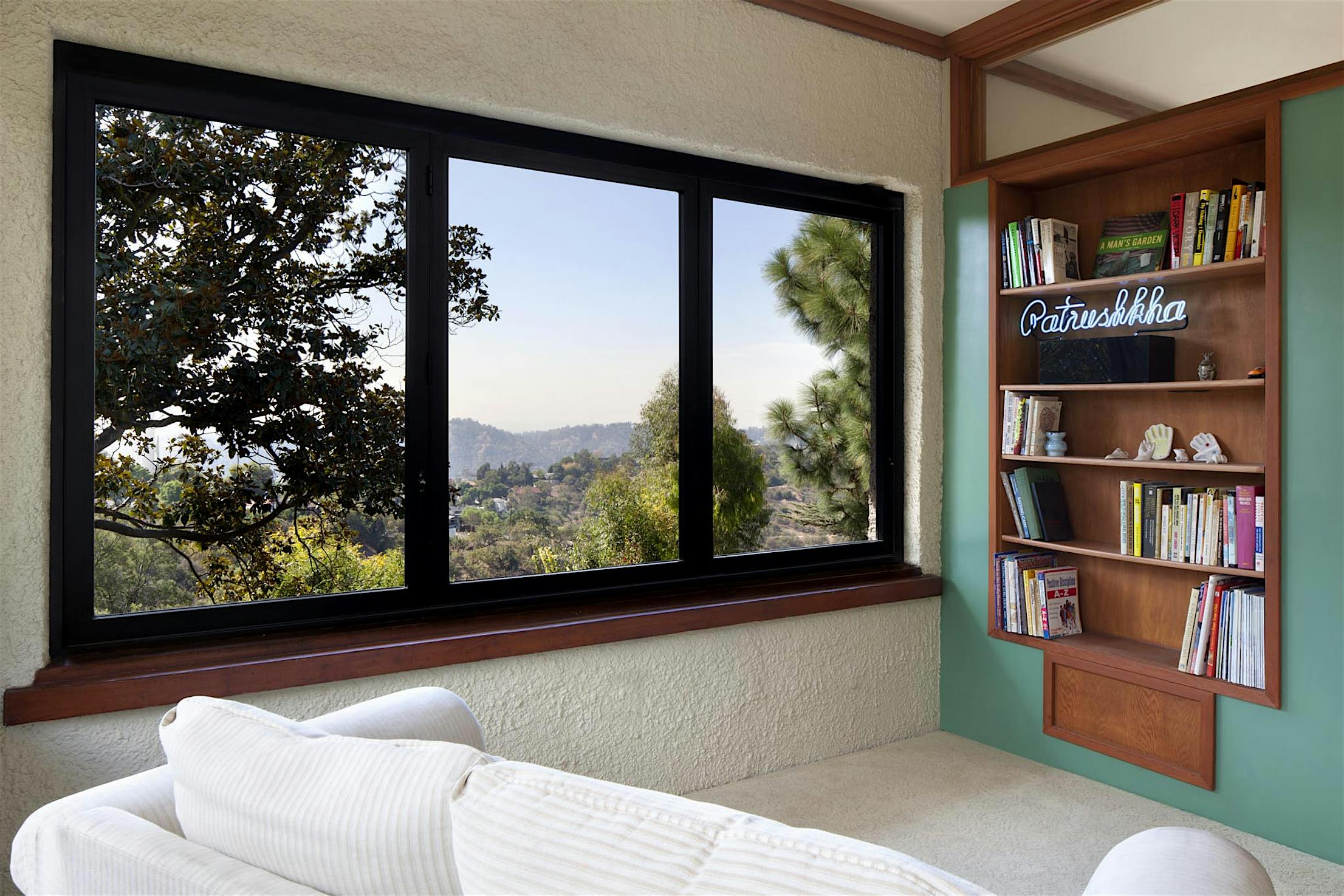 Residential folding windows - closed interior