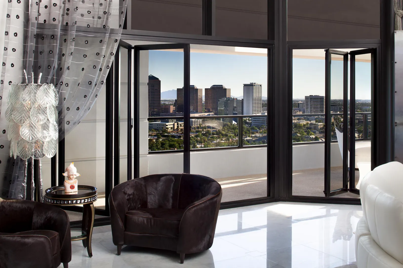 A closer look at Phoenix Luxury Penthouse Rentals