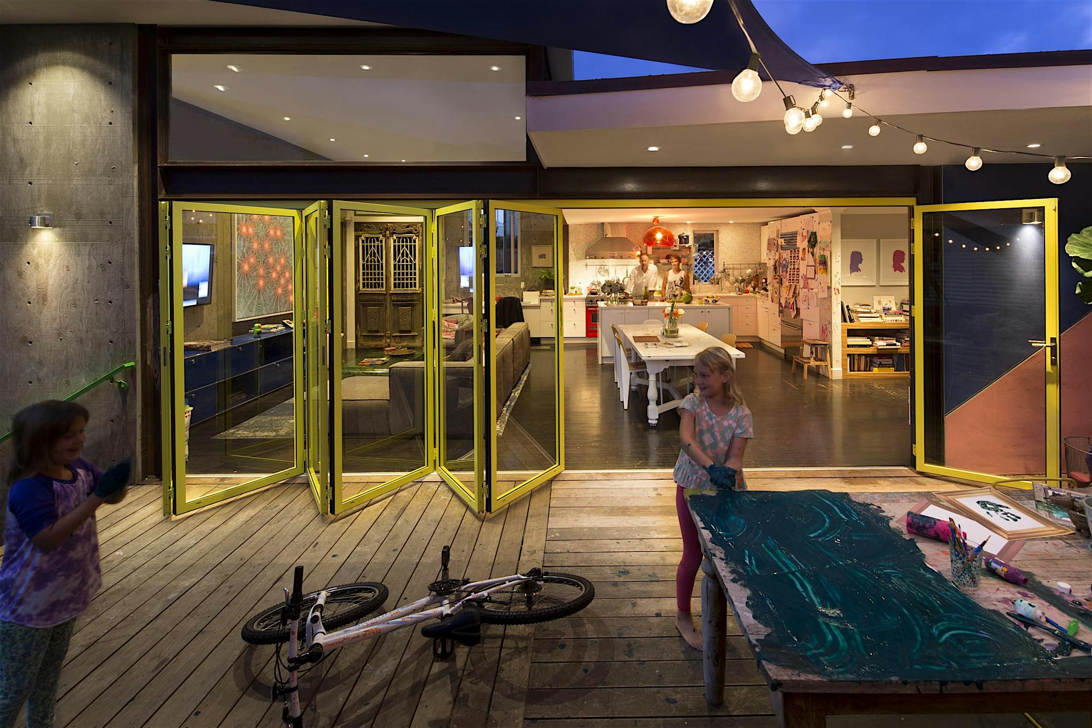 SL45 A kid-Friendly living space for work and play - folding walls exterior