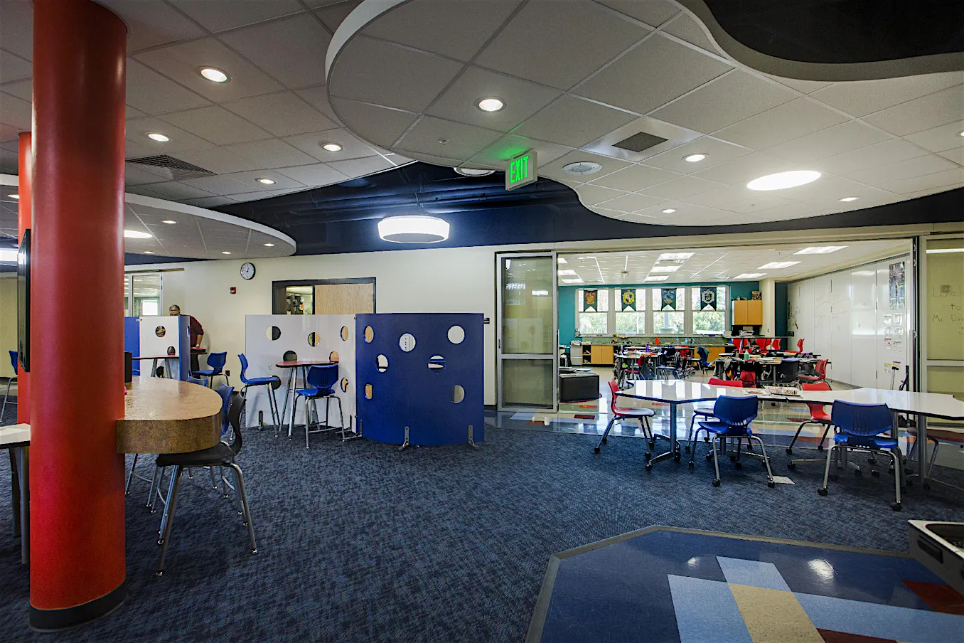 Sanders Elementary NanaWall