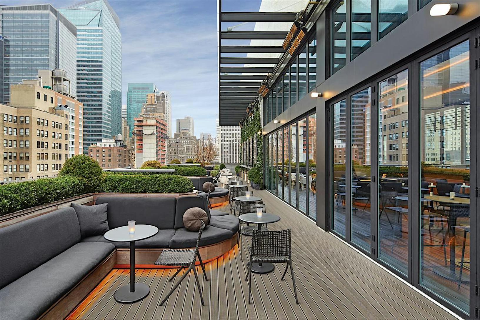 Castell Rooftop Lounge, AC Hotel NYC | NanaWall