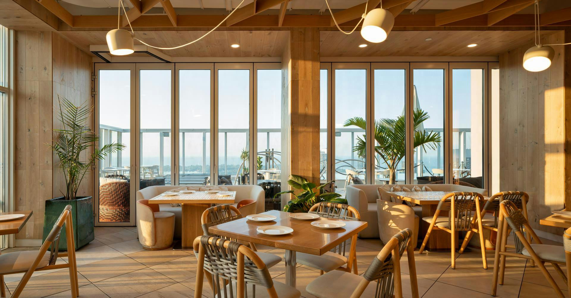 KOST Restaurant NanaWall