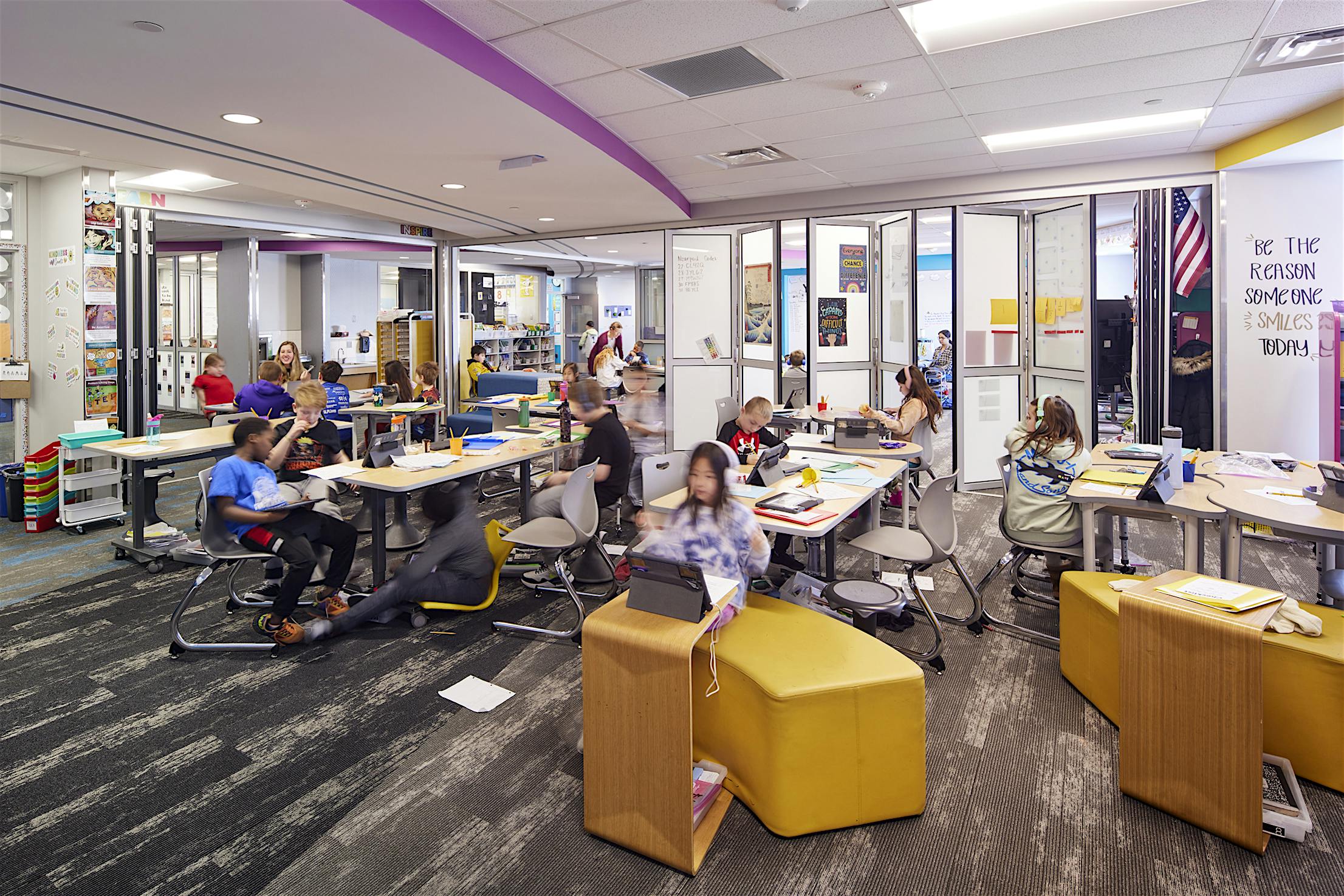 Centerview Elementary Classroom Folding Glass Systems