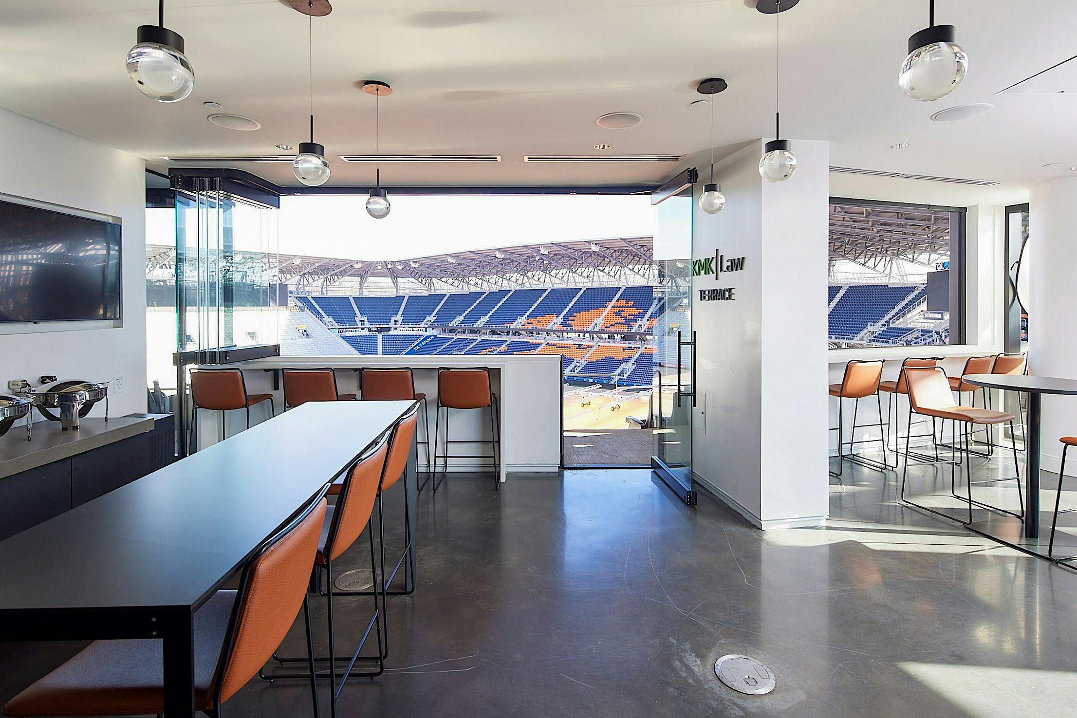 Sliding walls at the TQL Stadium suites