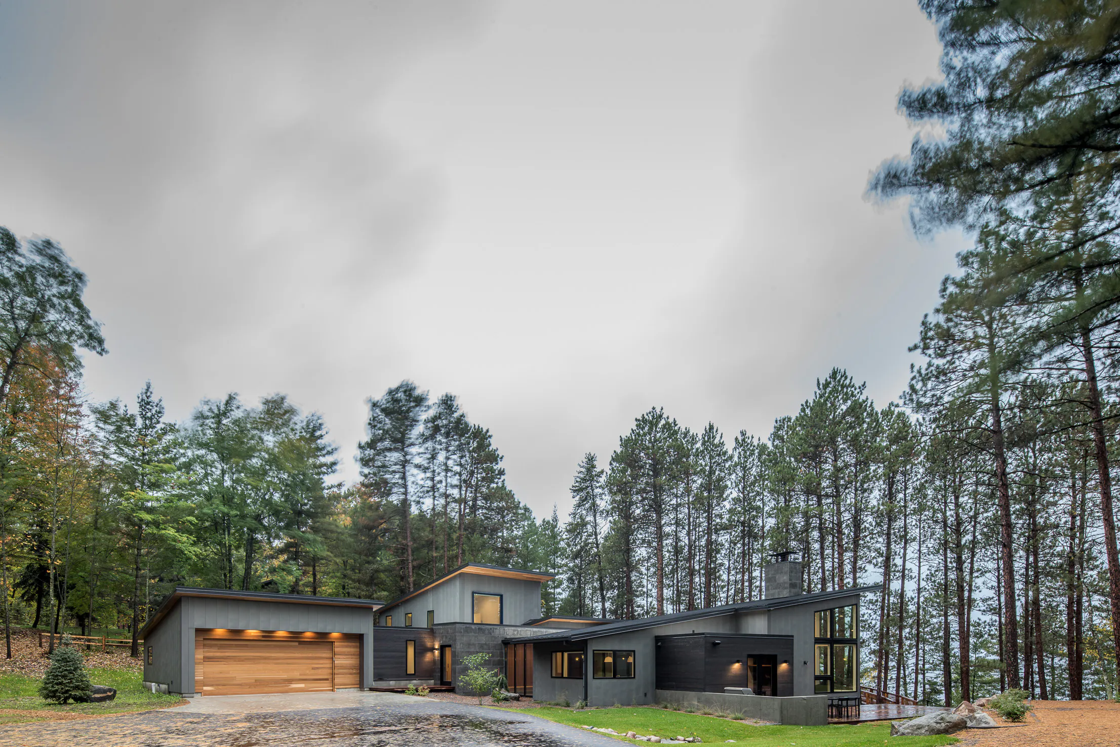 Northern Minnesota Lake Home | NanaWall