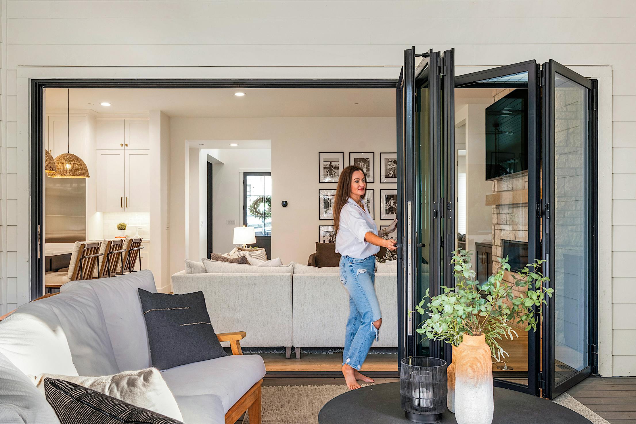 NanaWall Generation 4 folding patio doors