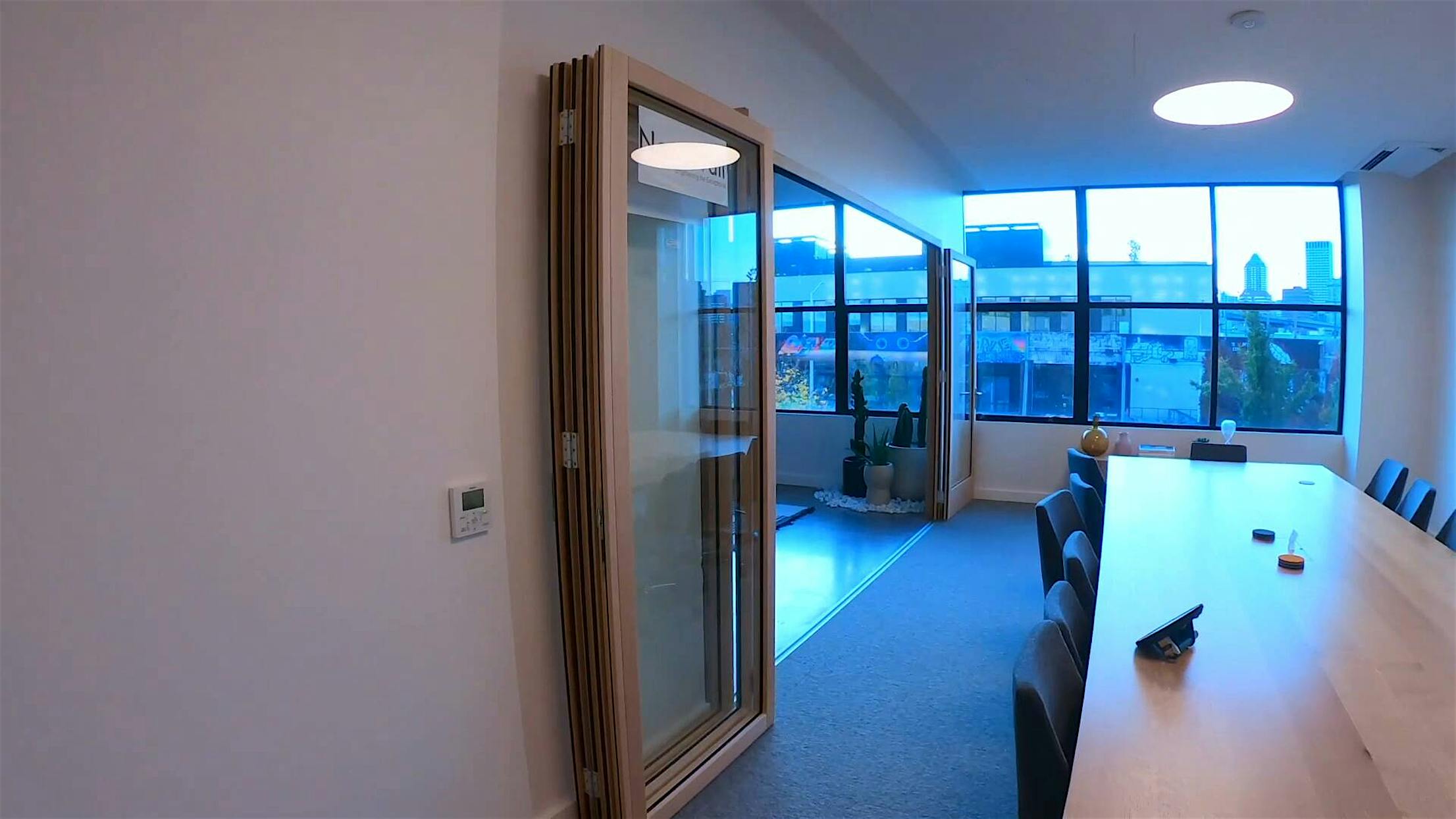 NanaWall FoldFlat option in conference room
