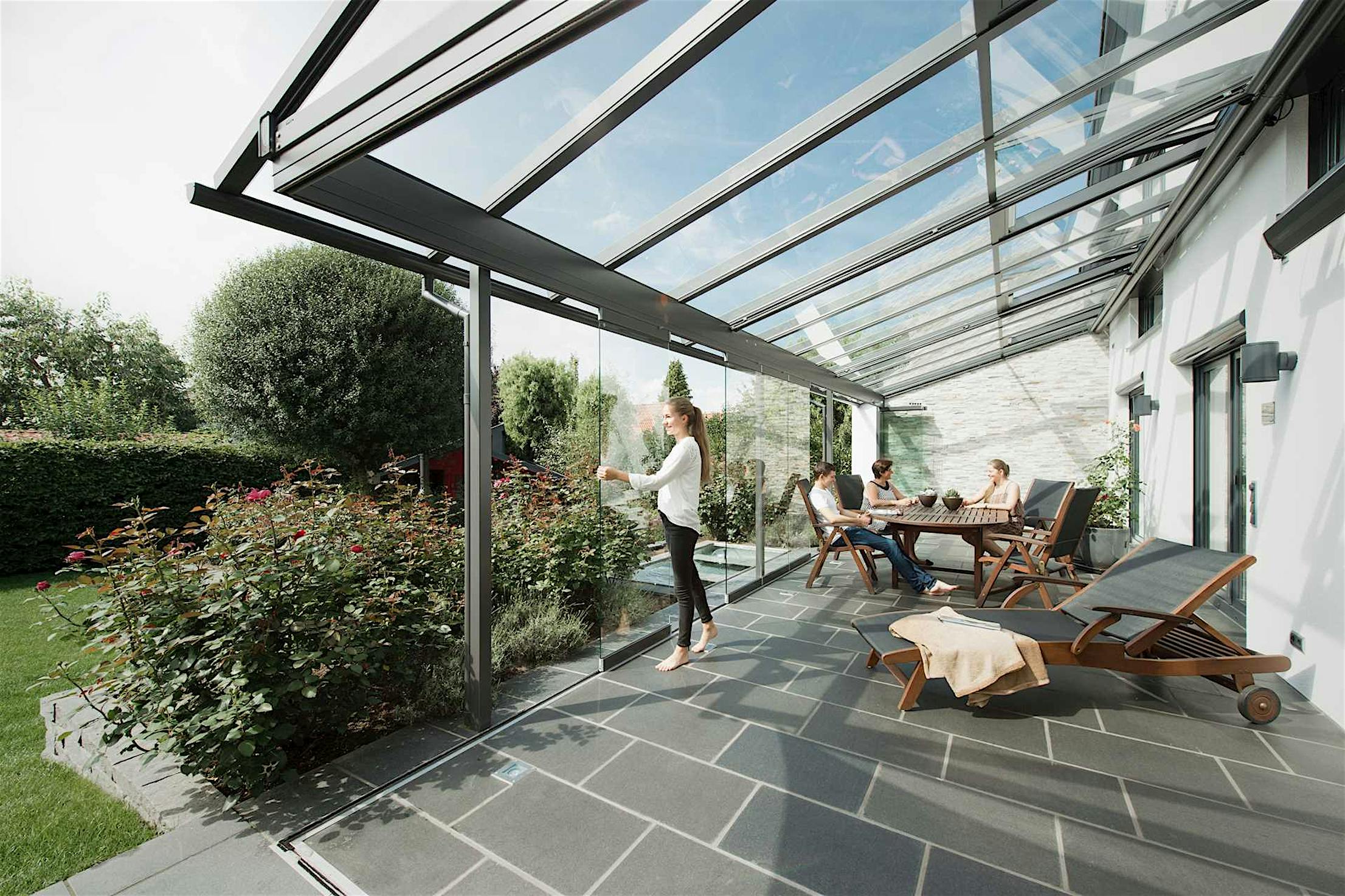 SL25 All-glass sliding doors