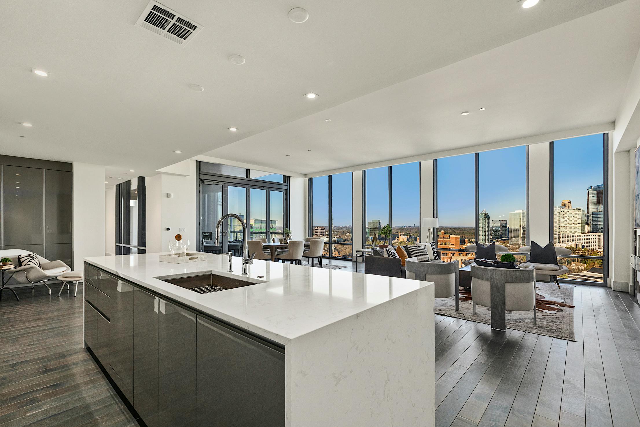 improve ROI in multifamily with NanaWall bifold glass door systems