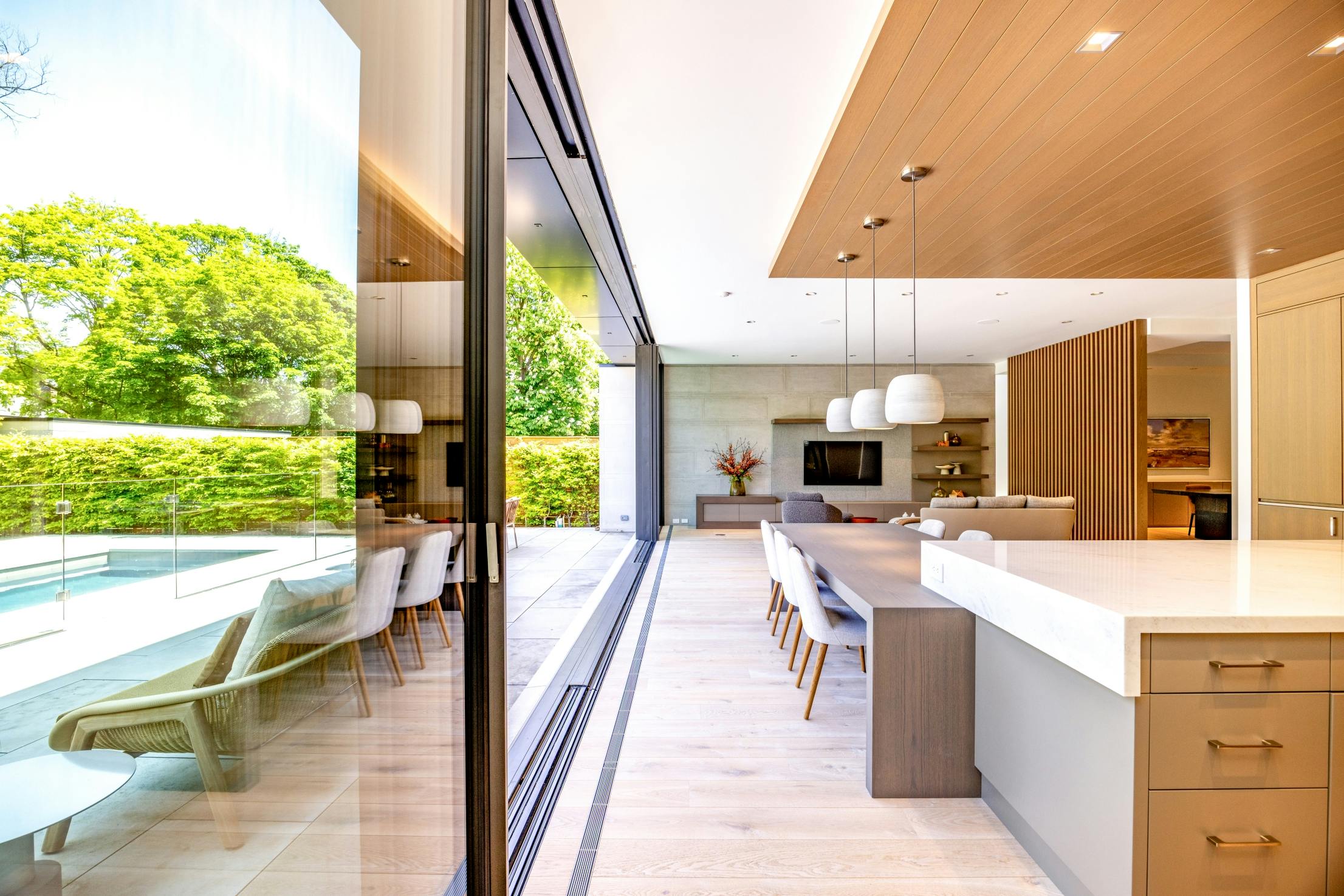 cero minimal sliding glass door