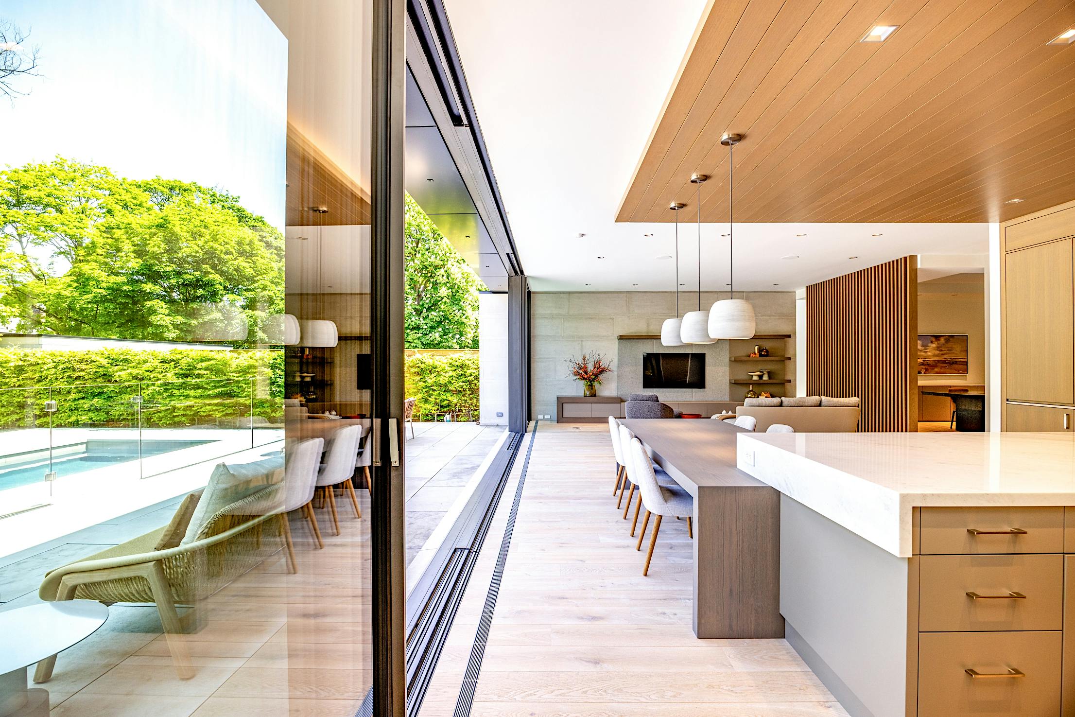 cero minimal sliding glass door