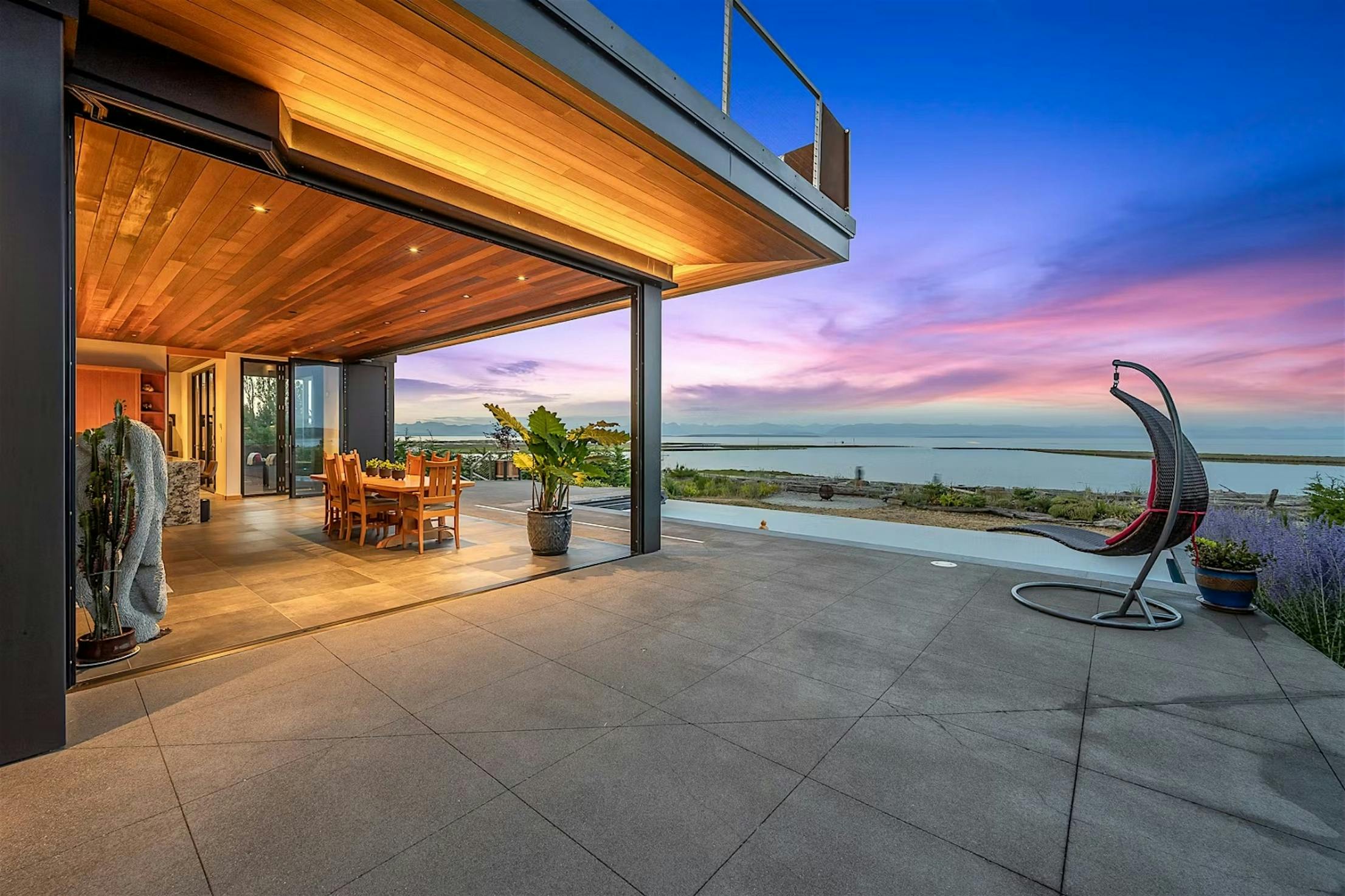 opening walls systems with waterfront views