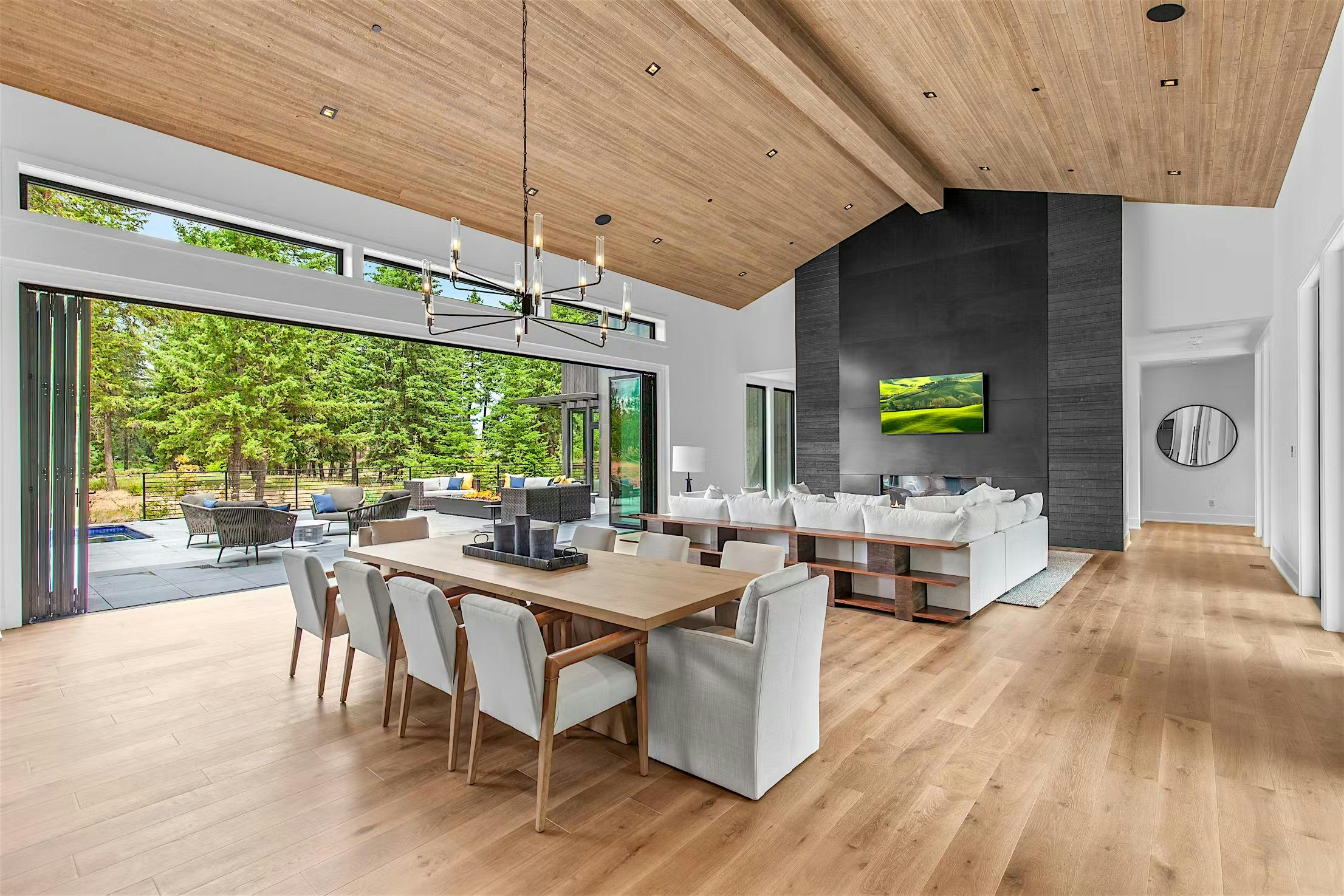 folding patio door system for mountain home design