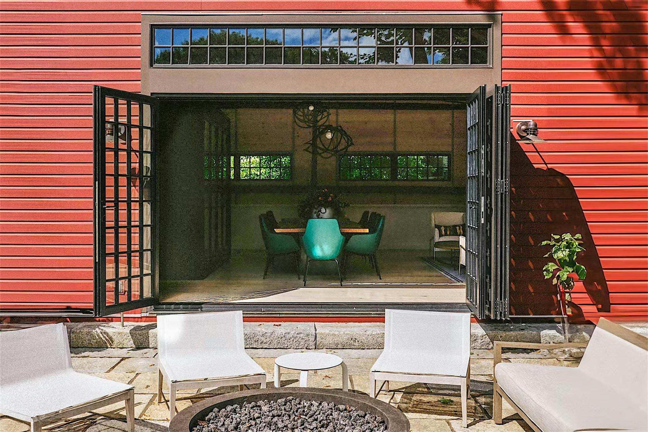 Barndominium with NanaWall bifolding patio doors