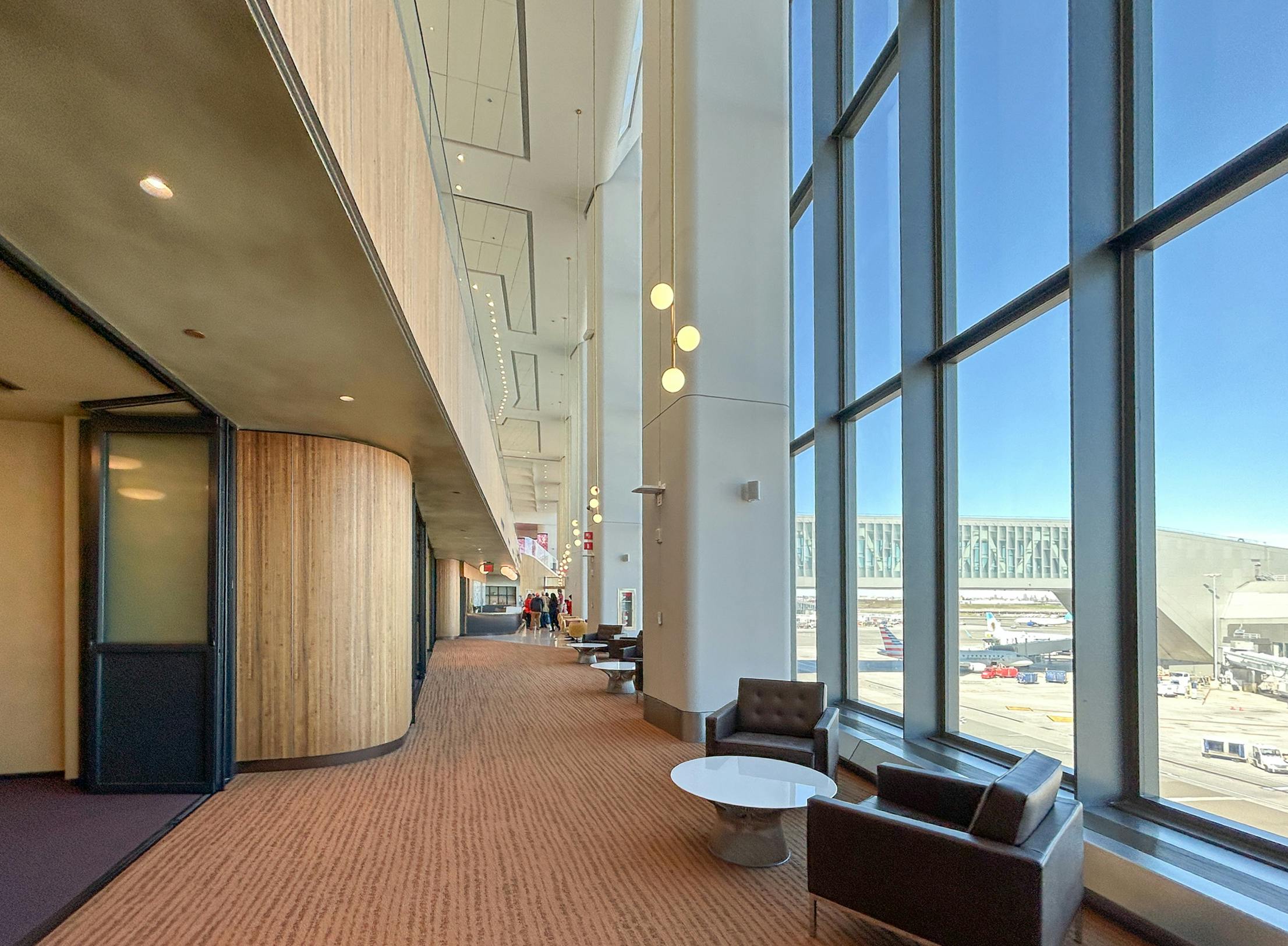LaGuardia Airport business center with NanaWall sliding commercial doors